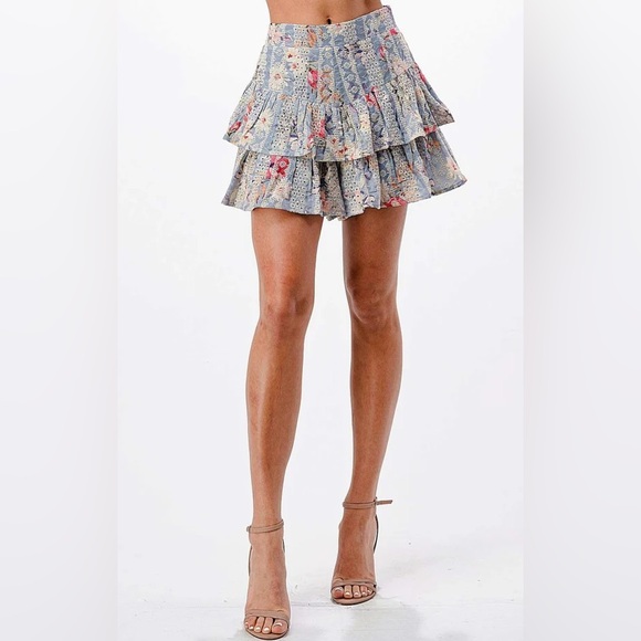 Floral Ruffle Skirt / skort | medium - Picture 1 of 7